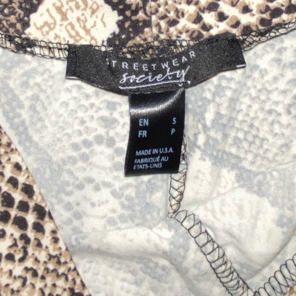 Snake print flare pants - Picture 3 of 4